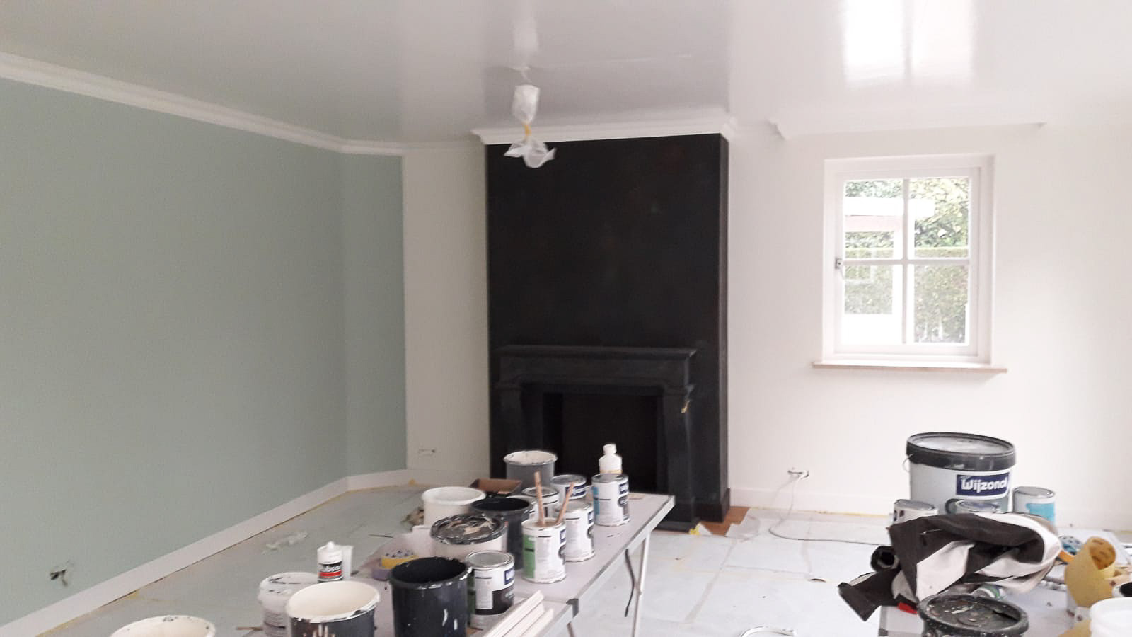 Statige kamer met mooie schouw